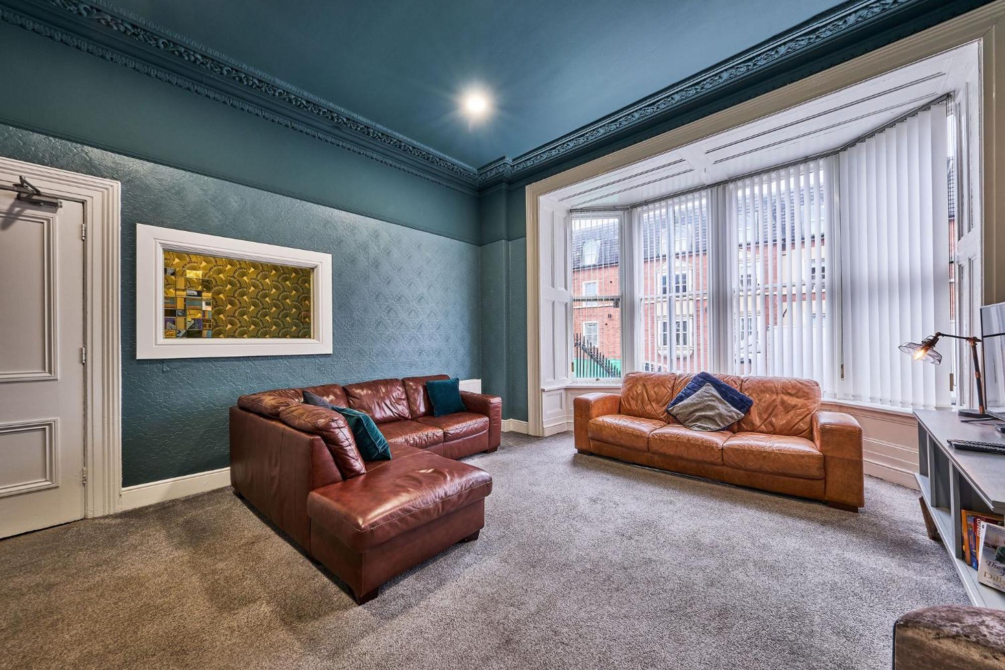 22 The Square Hotel Londonderry Exterior foto
